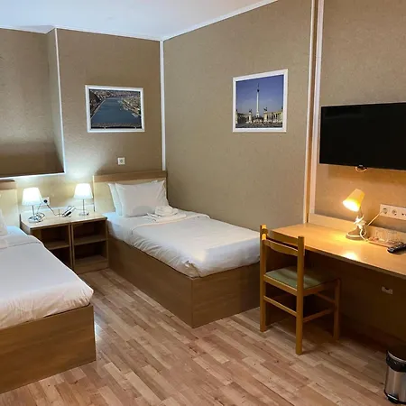 Silver Hotel Budapest City Center-3